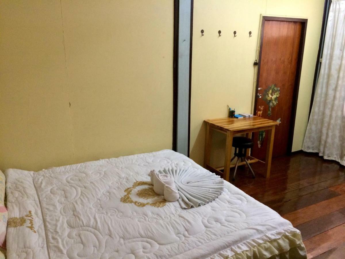 Ban Tha Krayang Pee Homestay Lopburi מראה חיצוני תמונה